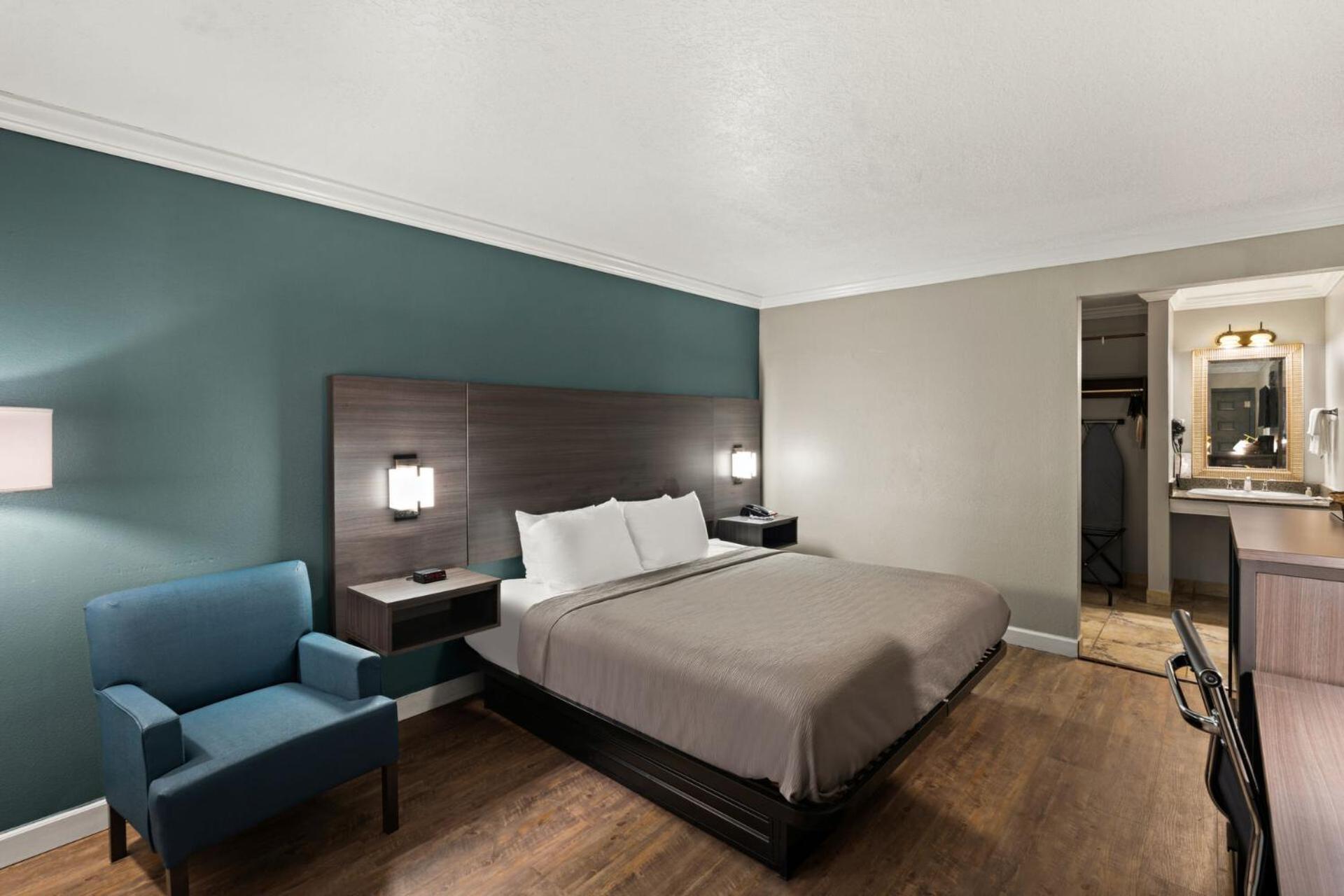 Quality Inn Ocean Springs Extérieur photo